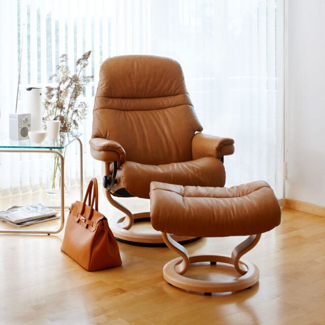 Sunrise recliner chair Classic base Cori Tan leather