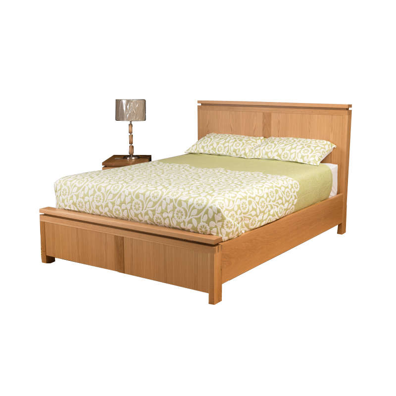 Richmond Bed in Solid American Oak