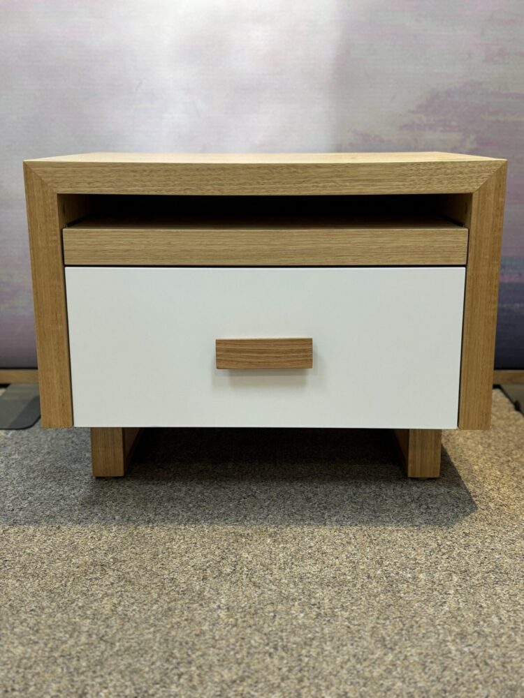 Adelaide, South Australian made oak timber bedside table with drawer and hidden shelf. Front view