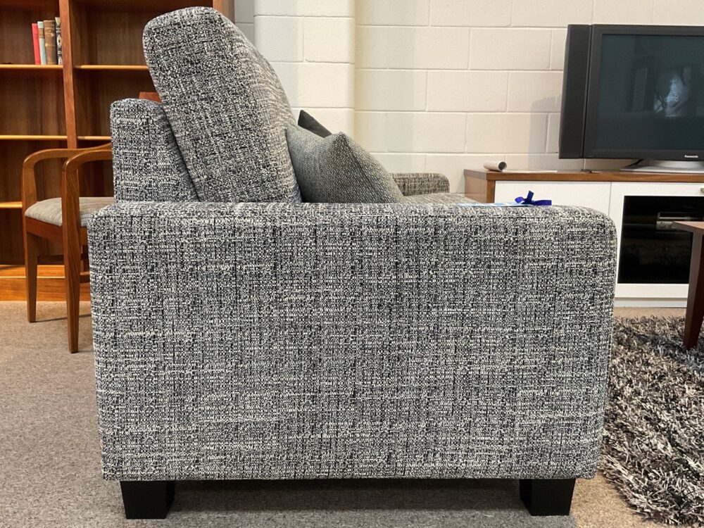 Nova Lounge 2.5 Seater - side view