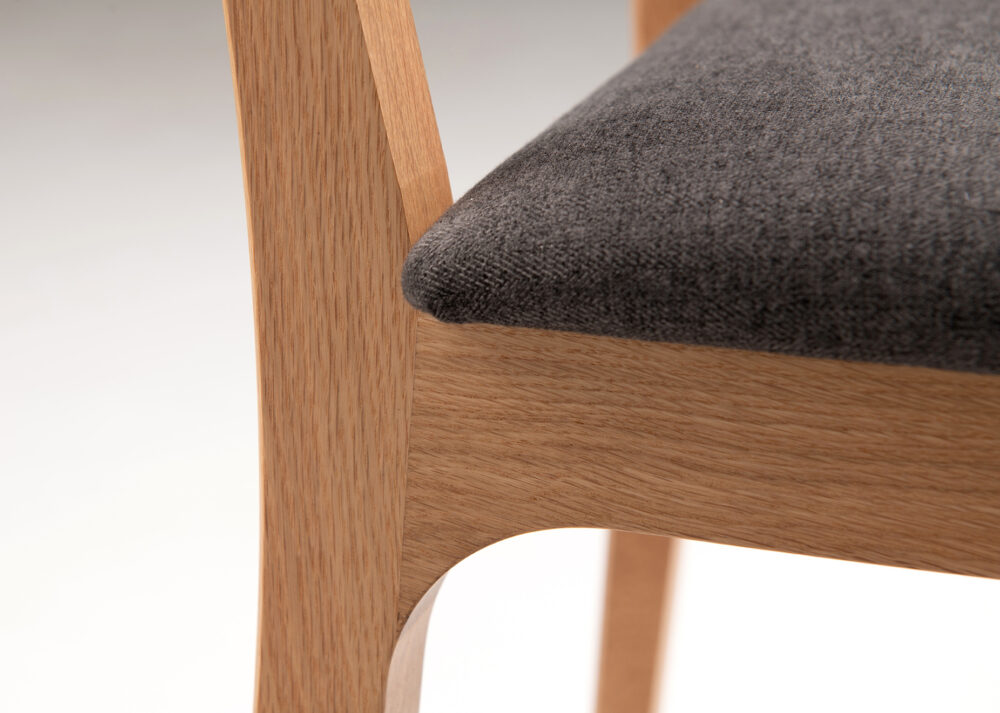 Finn dining chair - padded seat detail
