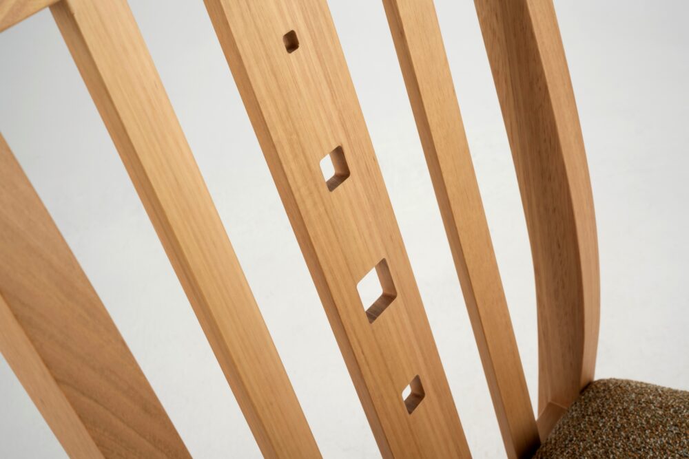 Allegro dining chair - backrest detail