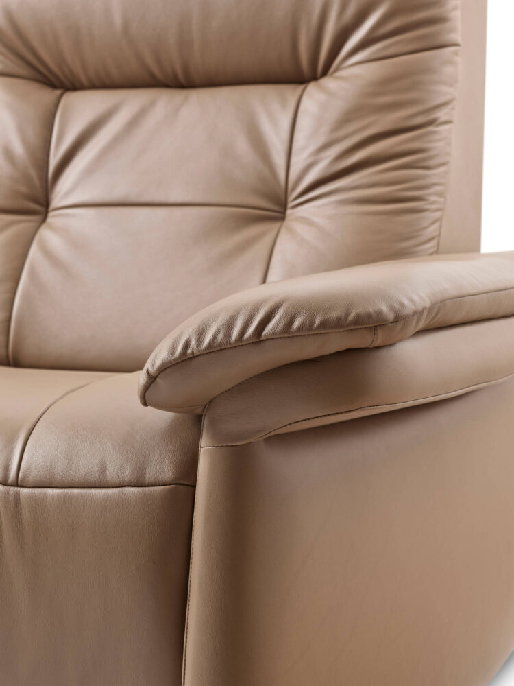 Stressless_Mary_Paloma Funghi leather 2 seater motorised