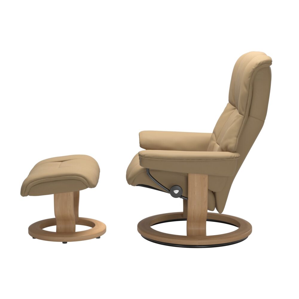 Stressless Mayfair Recliner Classic Base Oak with Paloma leather Light Tan Sand