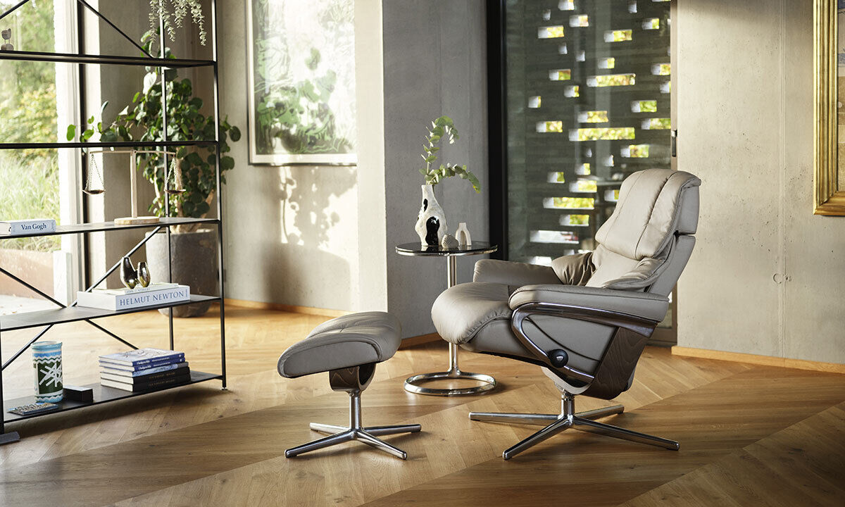 Stressless recliners Adelaide - Reno with stool