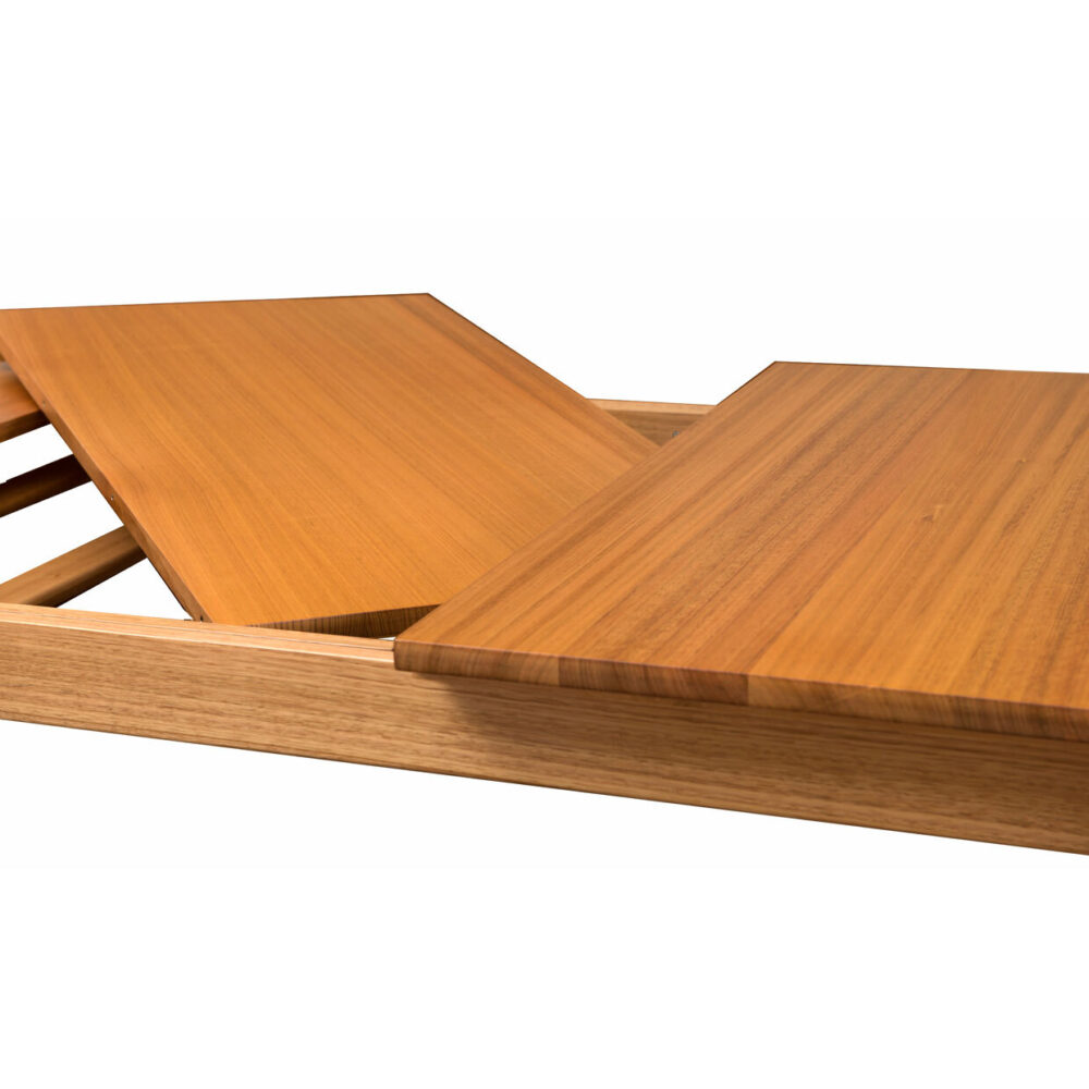 Solo extendable dining table - detail