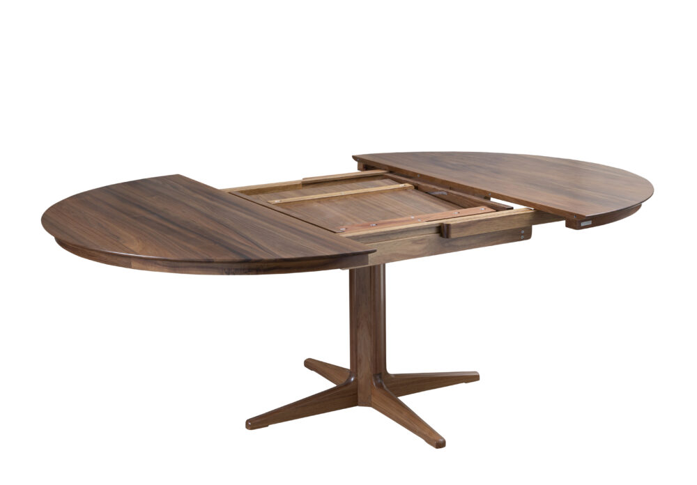 Tasmanian Blackwood round dining table extended